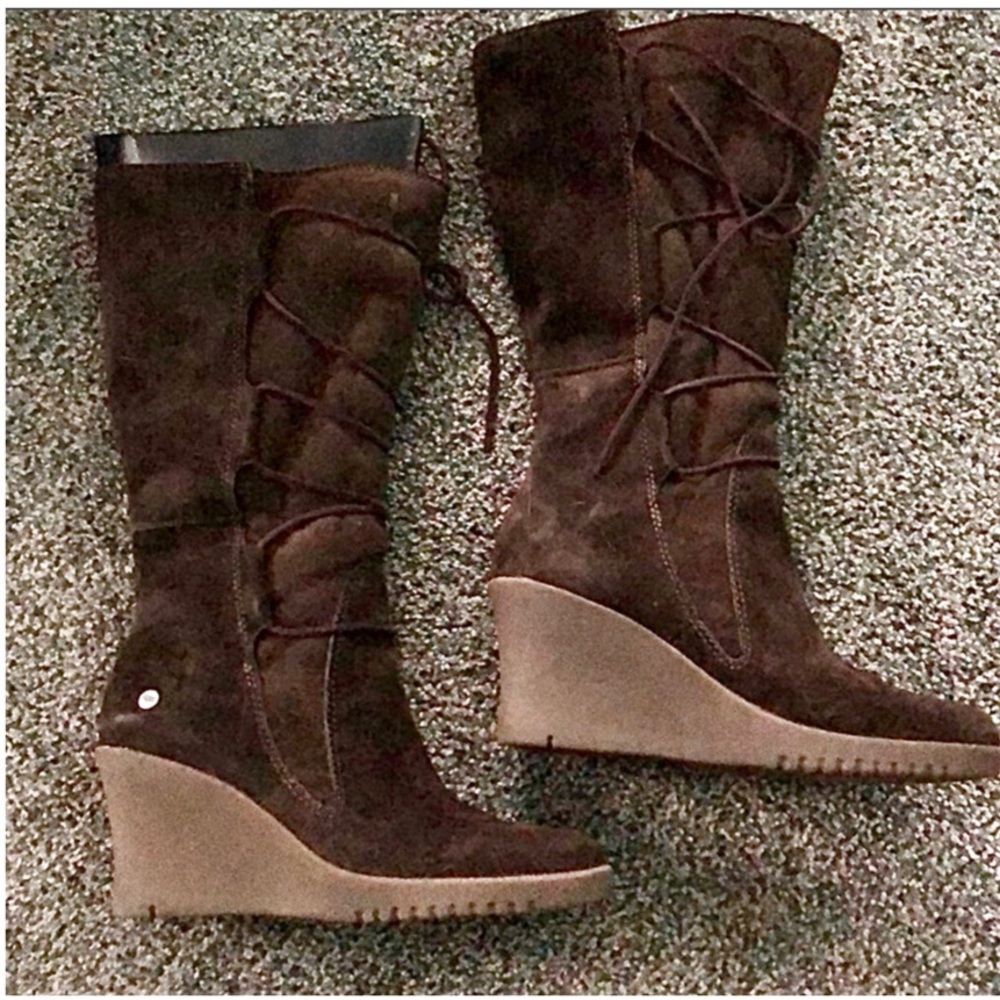 UGG BROWN SUEDE WEDGE SHEARLING BOOTS